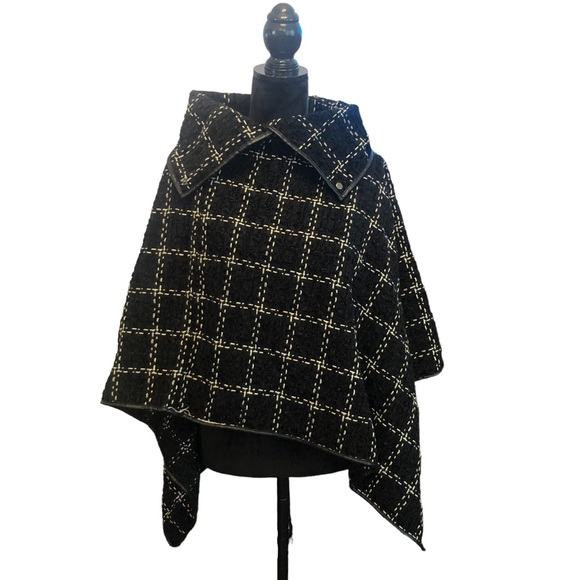 A&O International Black Checked Wrap size S/M - Picture 9 of 14
